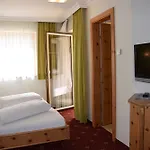 Enzian Hotel
