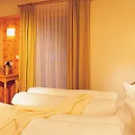 Hotel Enzian 4*