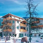 Enzian 4* Landeck