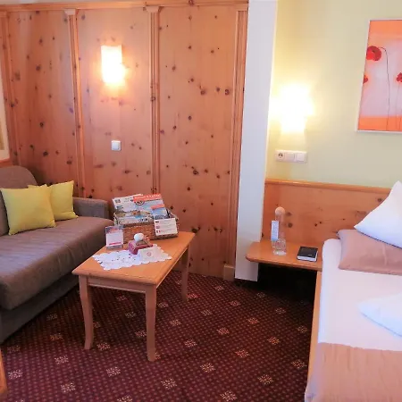 Enzian 4* Landeck