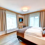 Otel Enzian 4*
