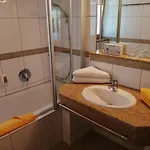 Enzian Otel 4*